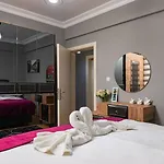 Apartment Leyla