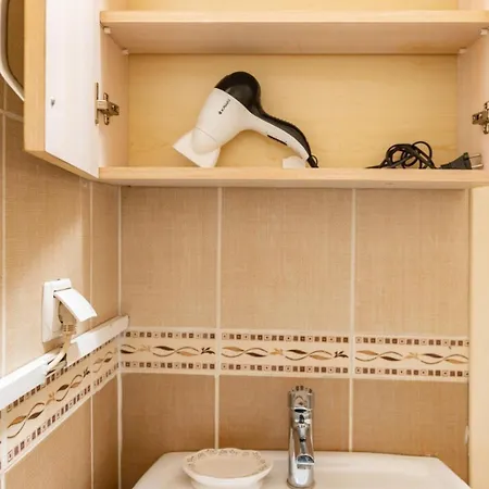 Leyla * Κωνσταντινούπολη