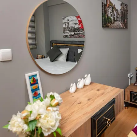 Leyla Apartment